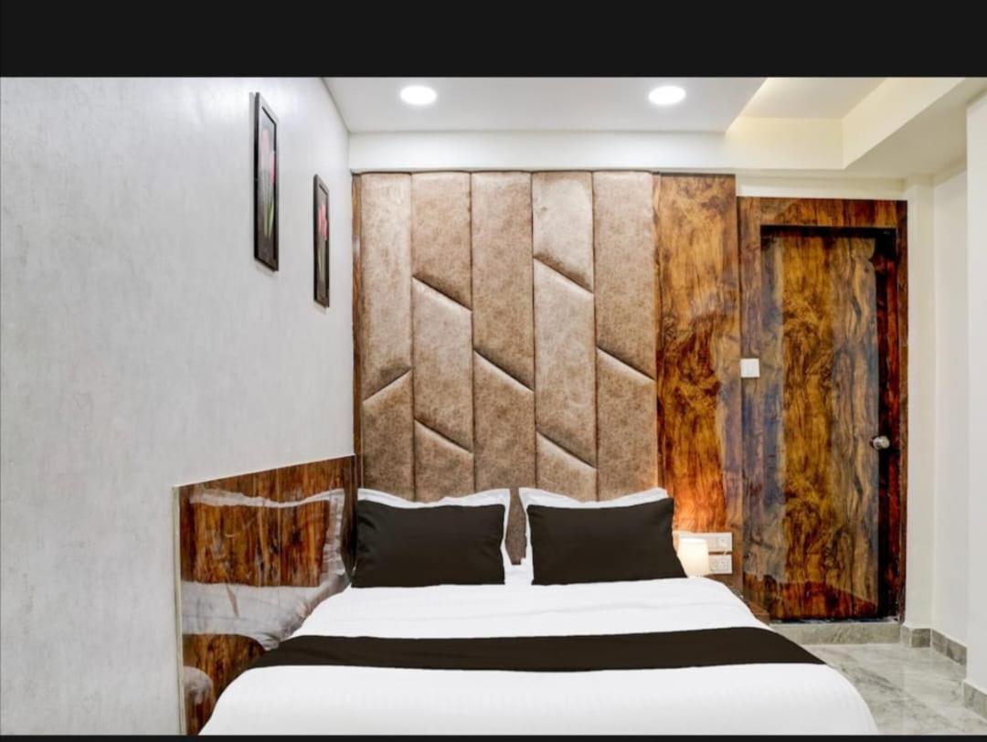 Hotel Shubham Inn Thaltej Αχμπανταμπάντ Εξωτερικό φωτογραφία